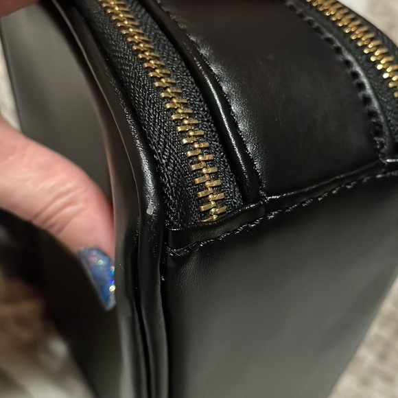 Joy & Iman leather crossbody purse - Picture 6 of 6